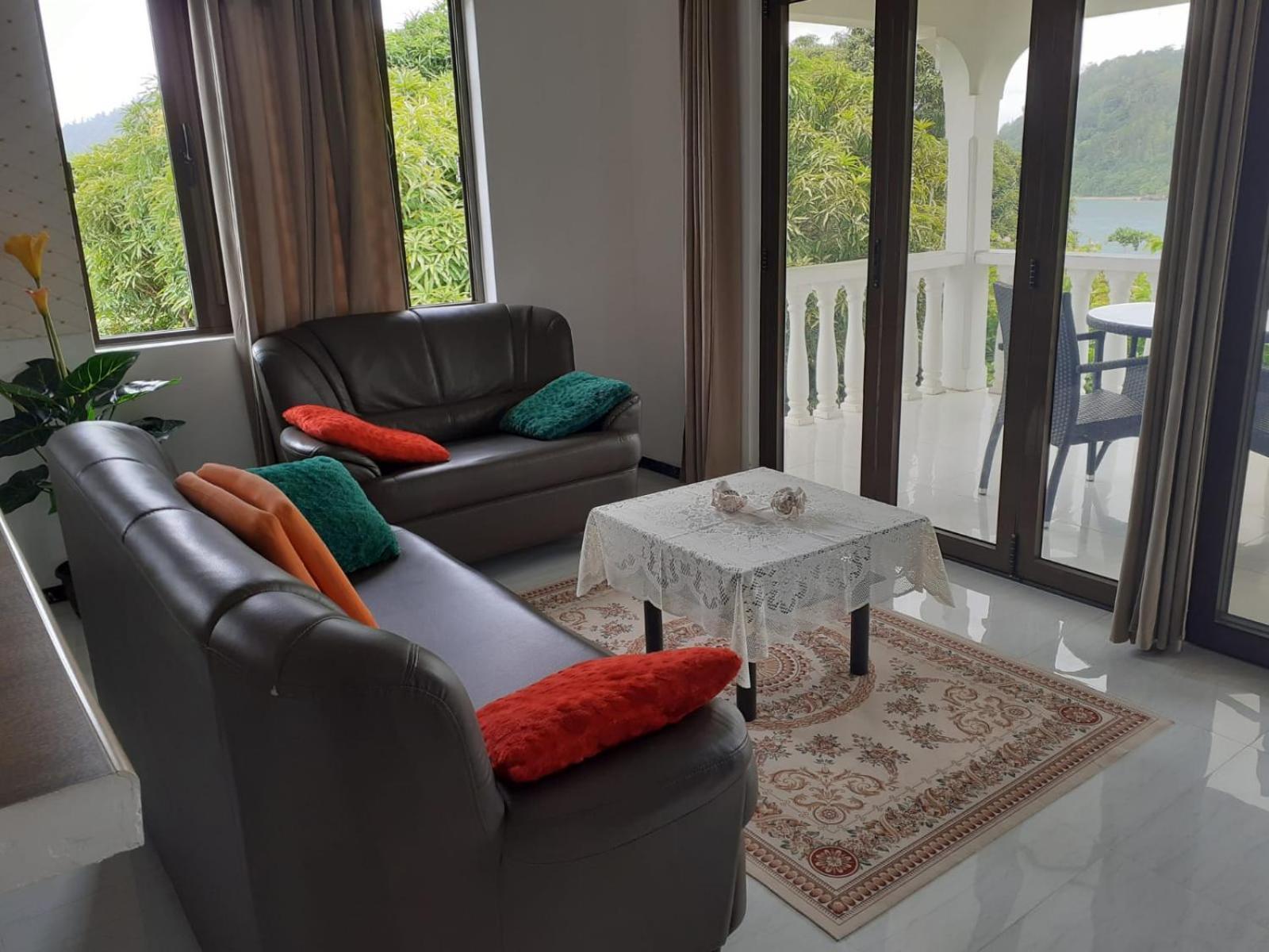 Gigi'S Self Catering Apartment 格劳德港 外观 照片