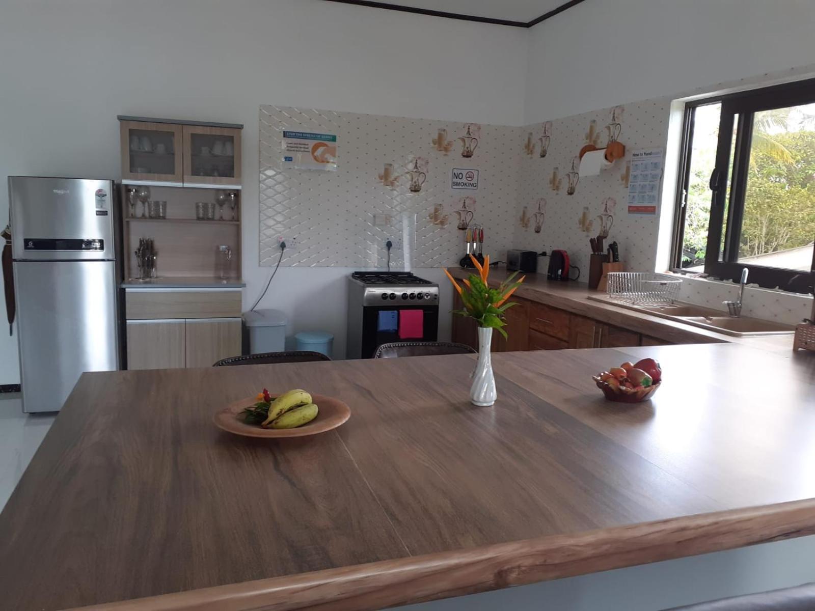 Gigi'S Self Catering Apartment 格劳德港 外观 照片