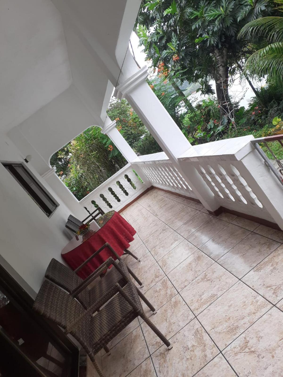 Gigi'S Self Catering Apartment 格劳德港 外观 照片