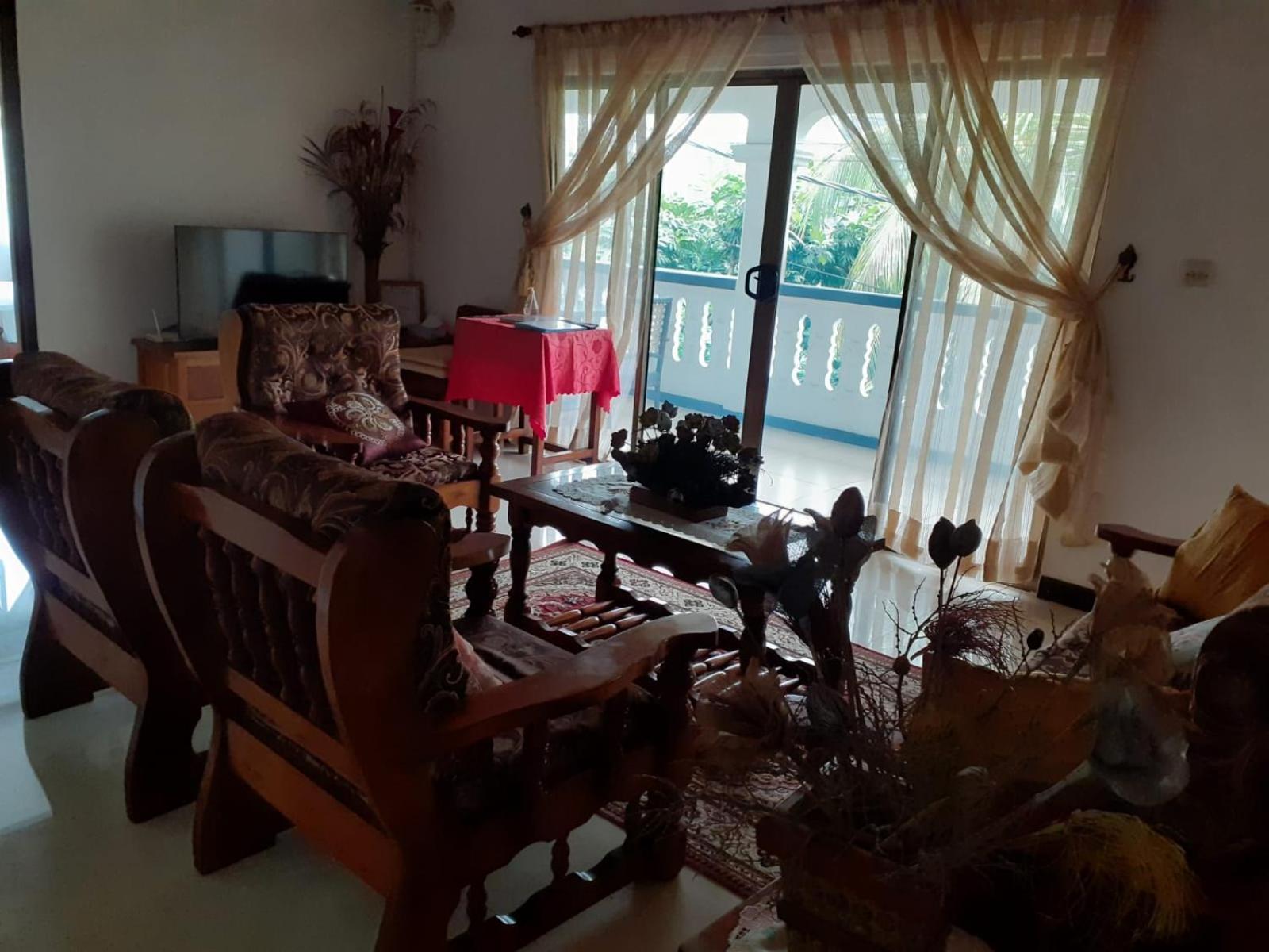 Gigi'S Self Catering Apartment 格劳德港 外观 照片